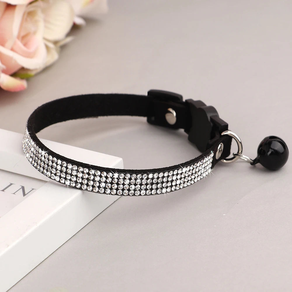 Suede Leather Cat Collar Bling Rhinestone Cats Collars with Bell Safety Breakaway Pet Puppy Necklace Adjustable XS S Pink Soft